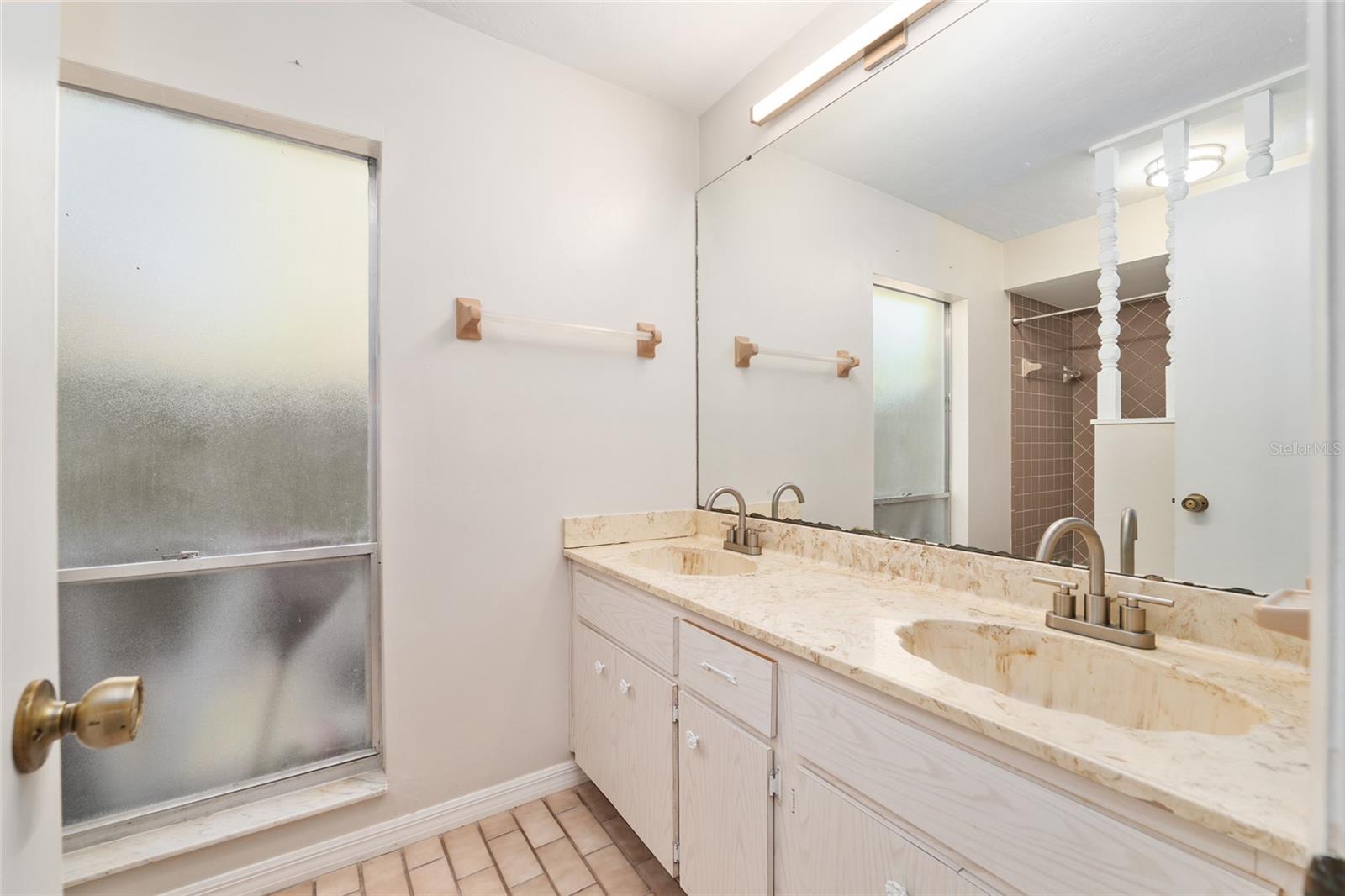 RAINBOW SPRINGS WOODLANDS - Residential