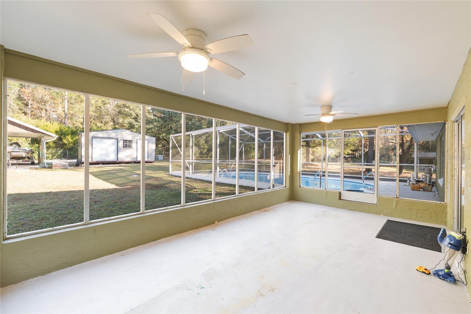 RAINBOW SPRINGS WOODLANDS - Residential