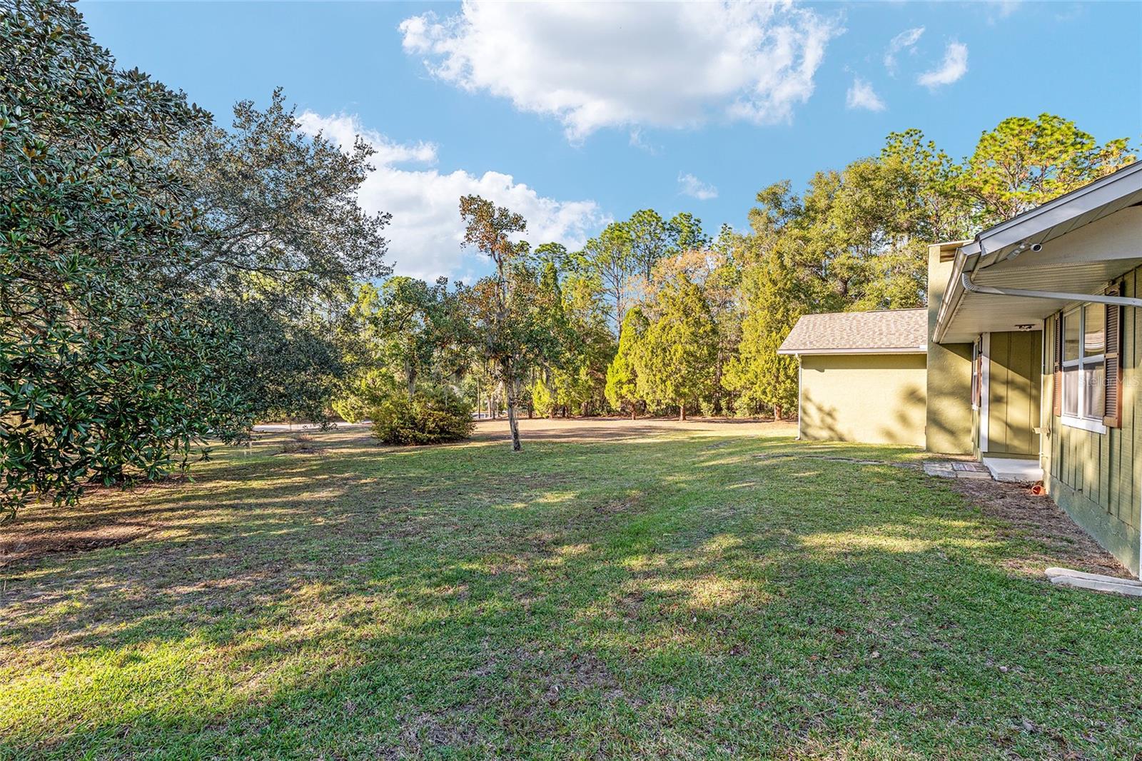 RAINBOW SPRINGS WOODLANDS - Residential