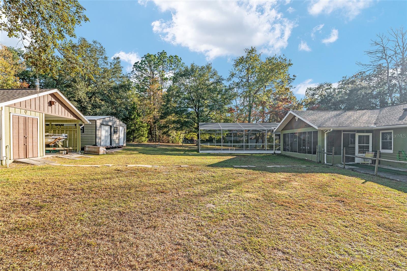 RAINBOW SPRINGS WOODLANDS - Residential