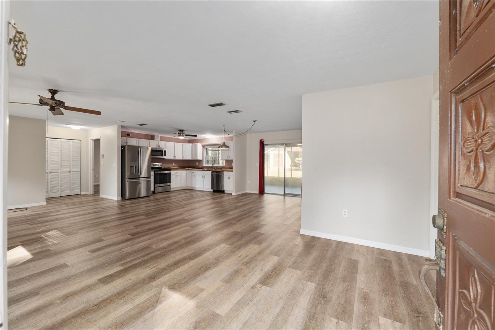 RAINBOW SPRINGS WOODLANDS - Residential