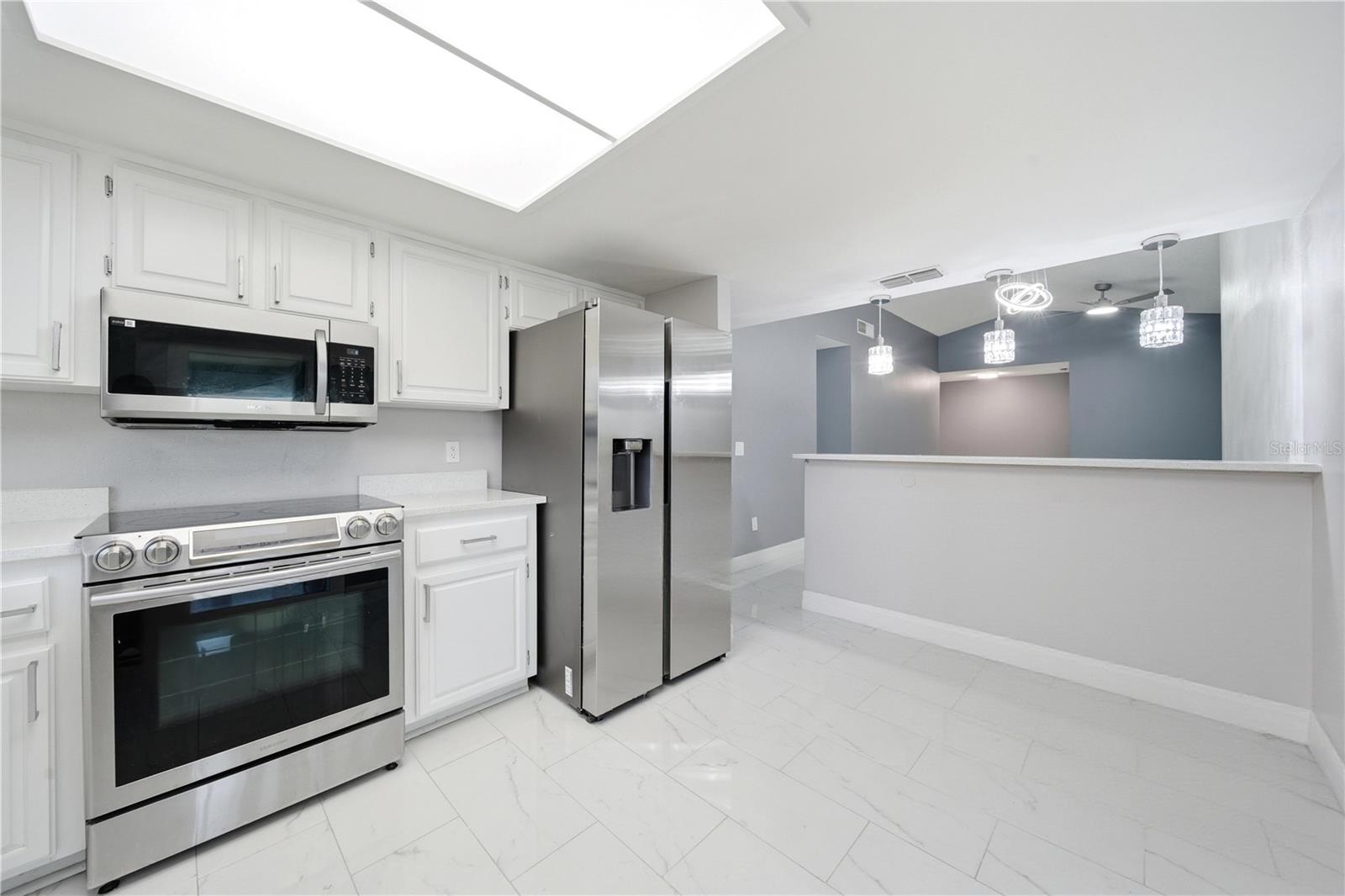 SKY LAKE SOUTHC - Residential