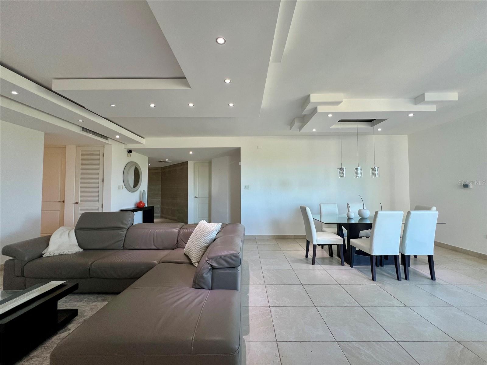 . OLIVINE STREET 443