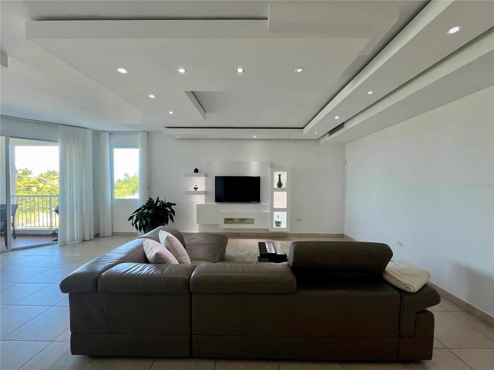 . OLIVINE STREET 443