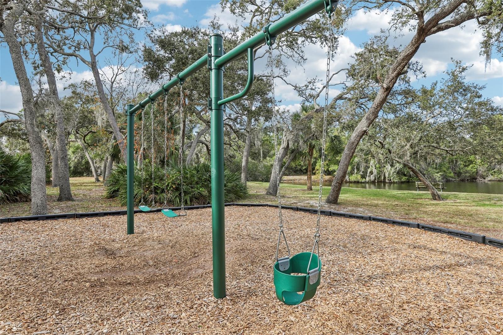 DAVENTRY SQUARE - Residential