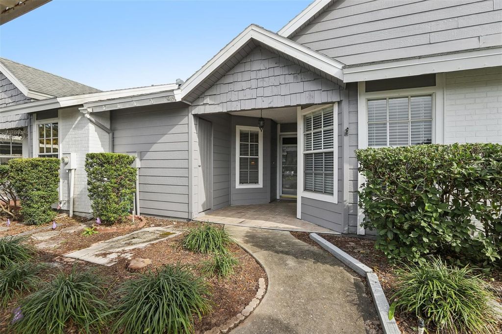 Photo of 456 Thanington Close, Palm Harbor, FL 34683 (MLS # TB8456152)