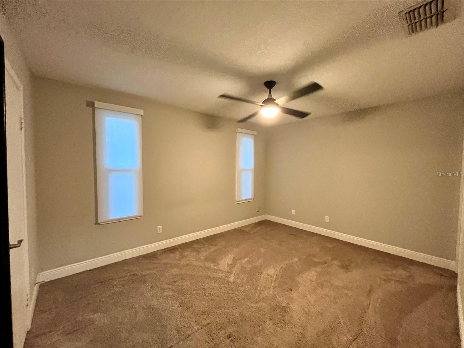 OAKFORD - Residential Lease