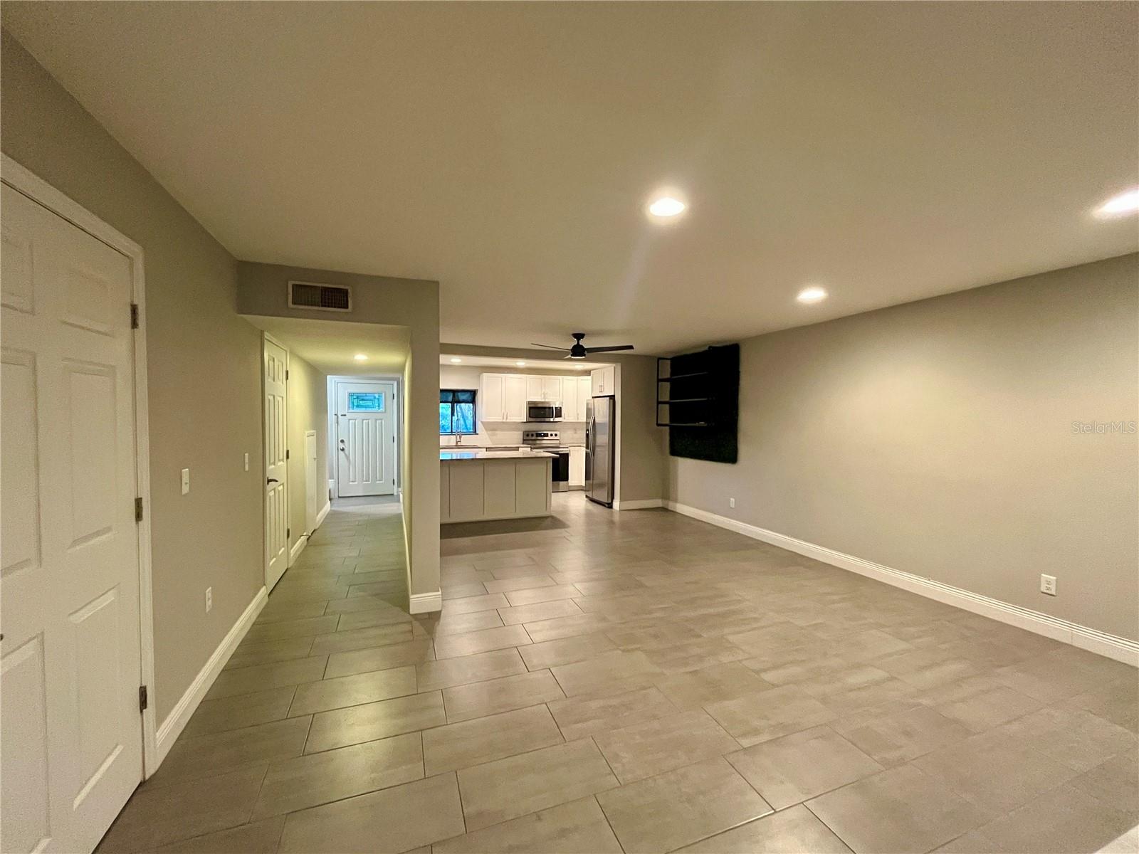 OAKFORD - Residential Lease