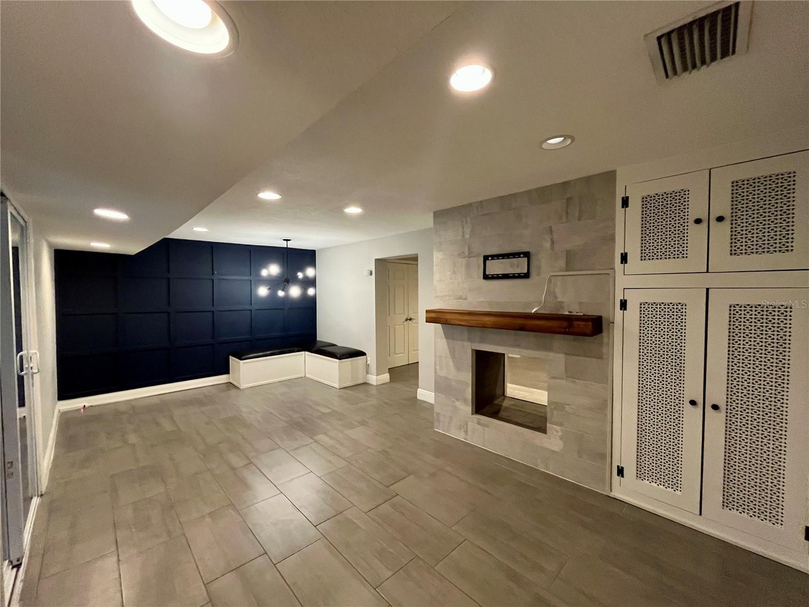 OAKFORD - Residential Lease