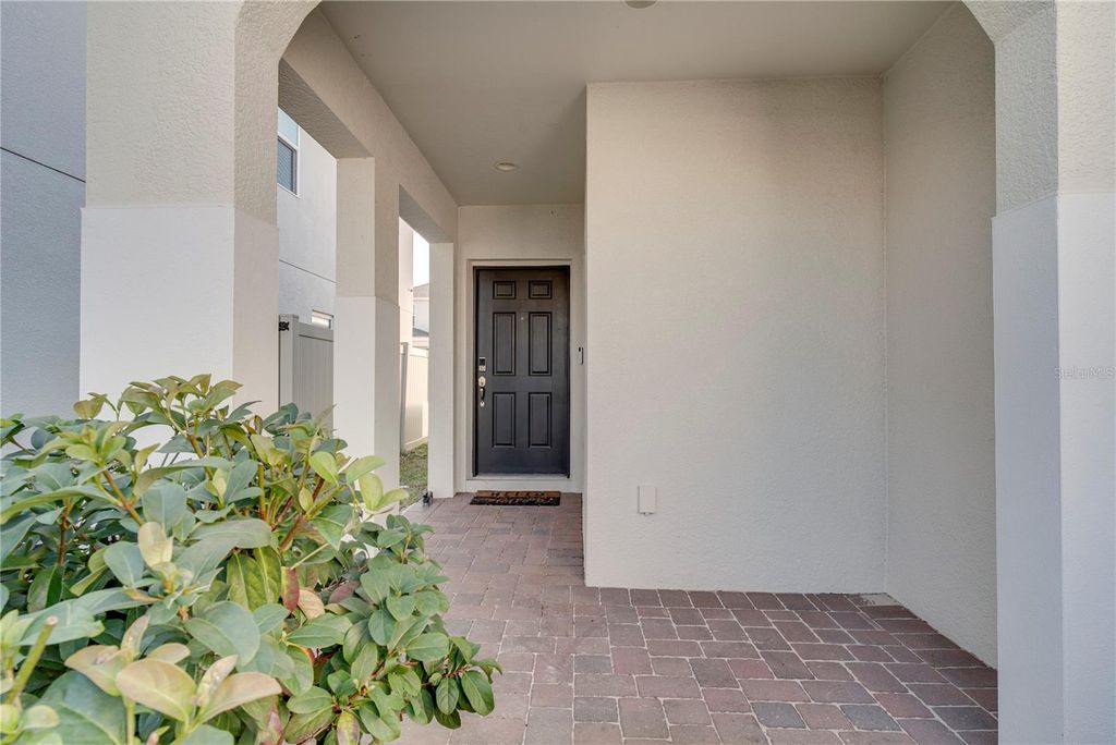 Photo of 1624 Swan Swim Dr, Davenport, FL 33837 (MLS # O6383788)