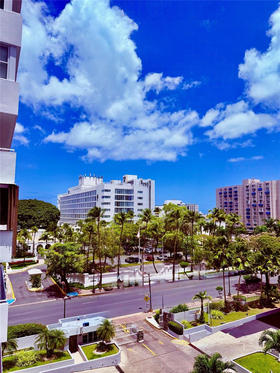 6400 ISLA VERDE AVENUE 5B