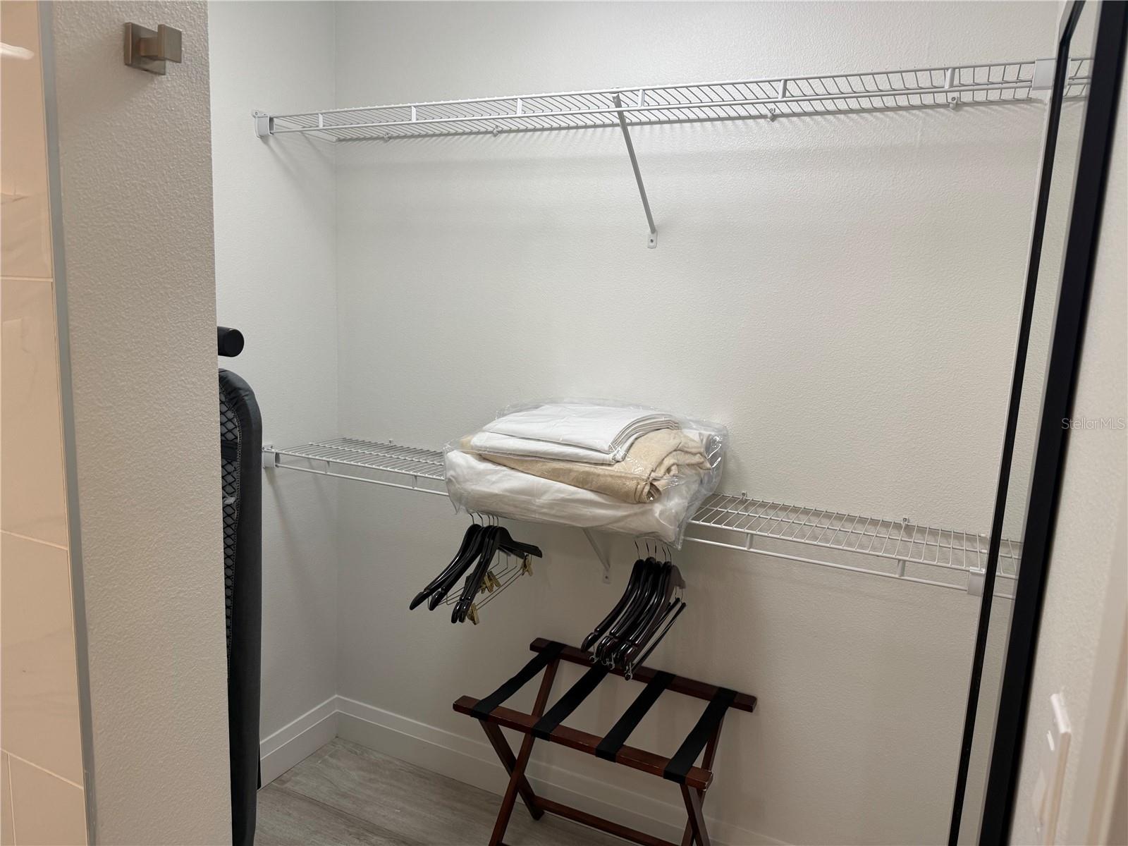 GROVE RESORT AND SPA HOTEL CONDOMINIUM 1 - Residential