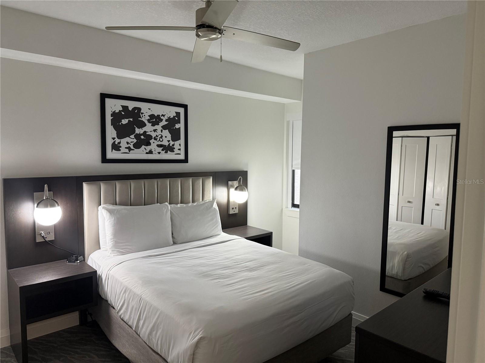 GROVE RESORT AND SPA HOTEL CONDOMINIUM 1 - Residential