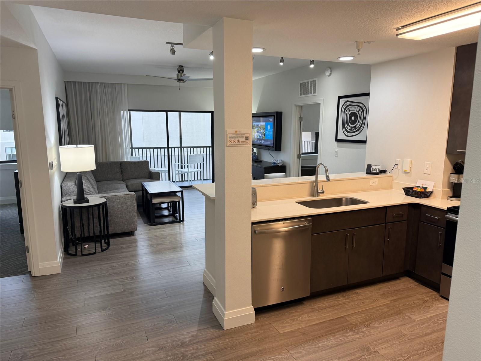 GROVE RESORT AND SPA HOTEL CONDOMINIUM 1 - Residential