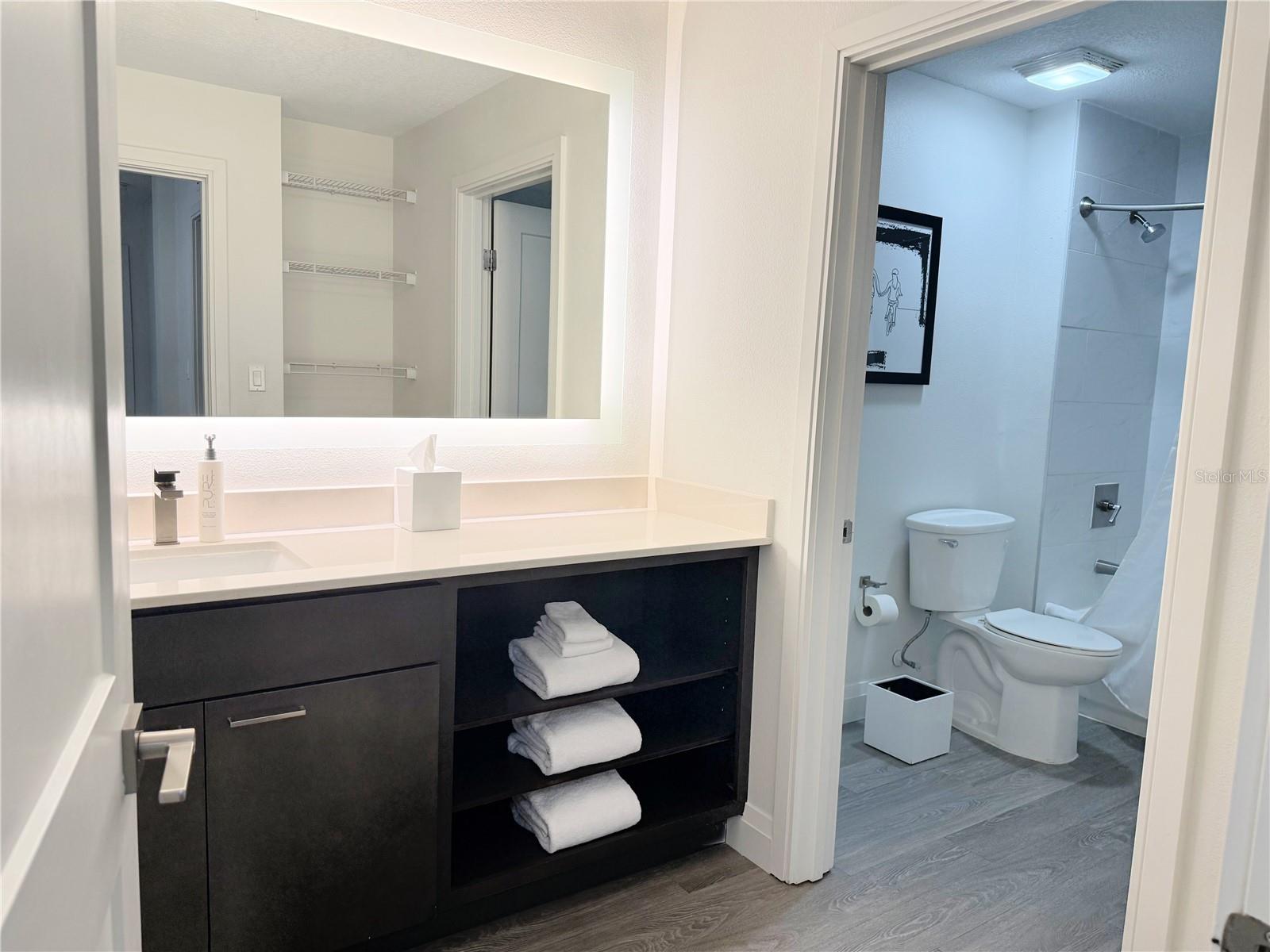 GROVE RESORT AND SPA HOTEL CONDOMINIUM 1 - Residential