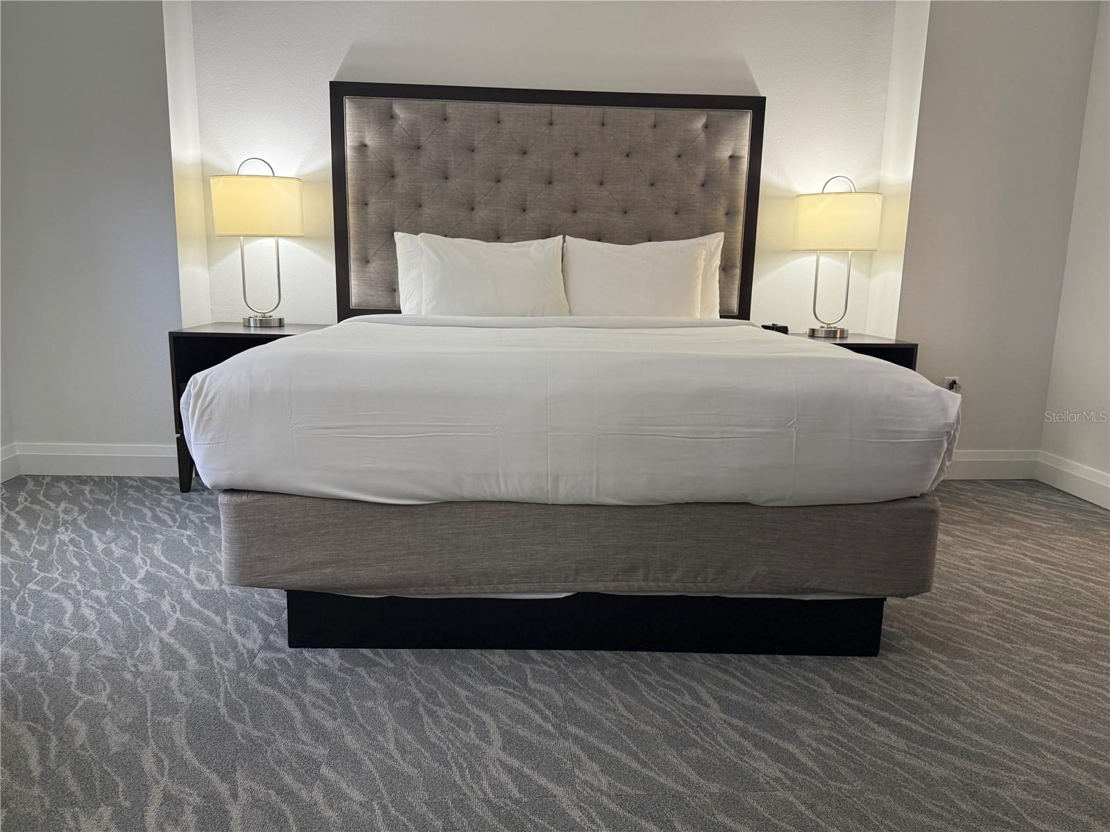 GROVE RESORT AND SPA HOTEL CONDOMINIUM 1 - Residential