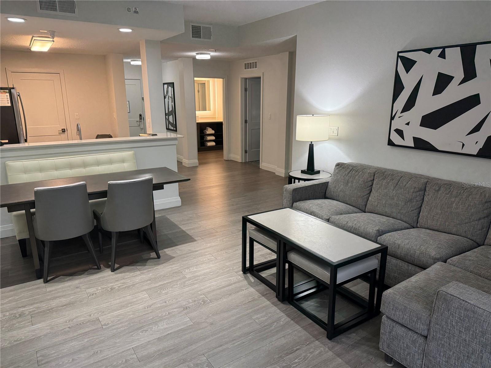 GROVE RESORT AND SPA HOTEL CONDOMINIUM 1 - Residential