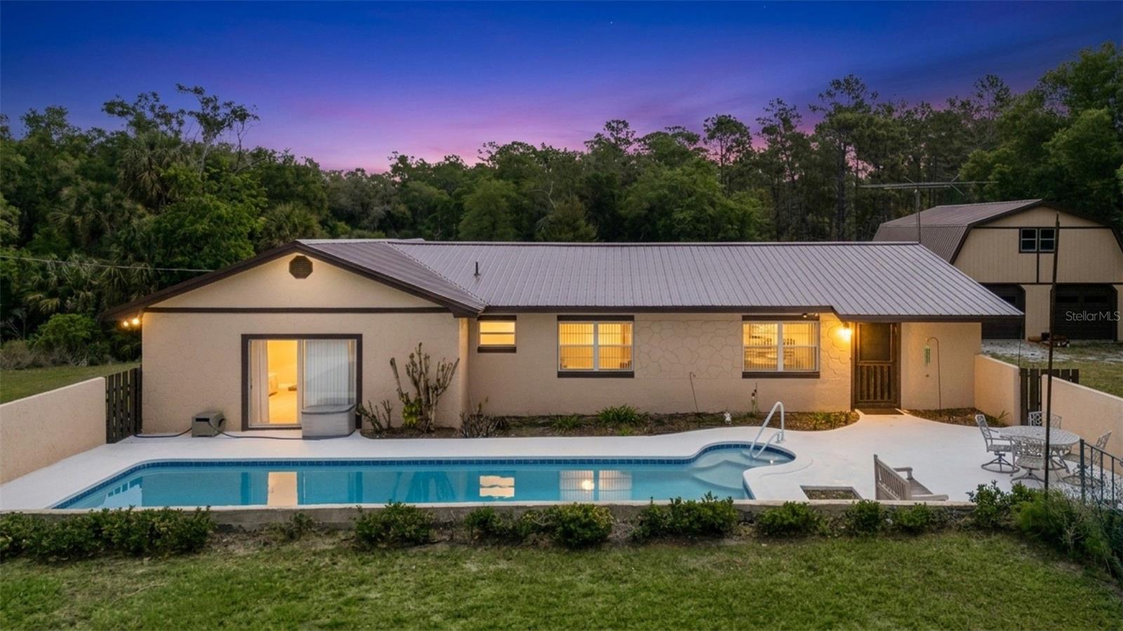 GENEVA - Residential