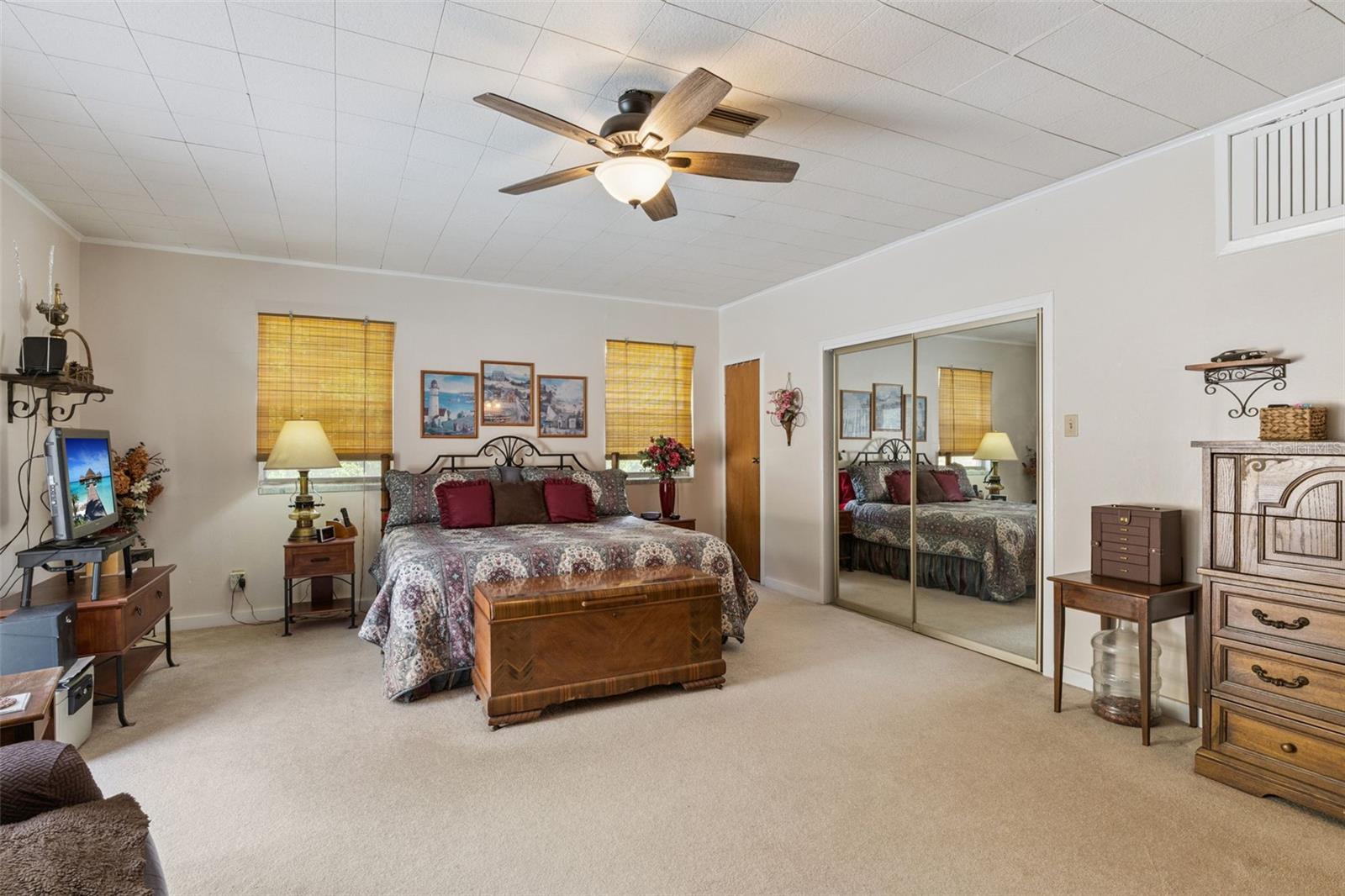 GENEVA - Residential