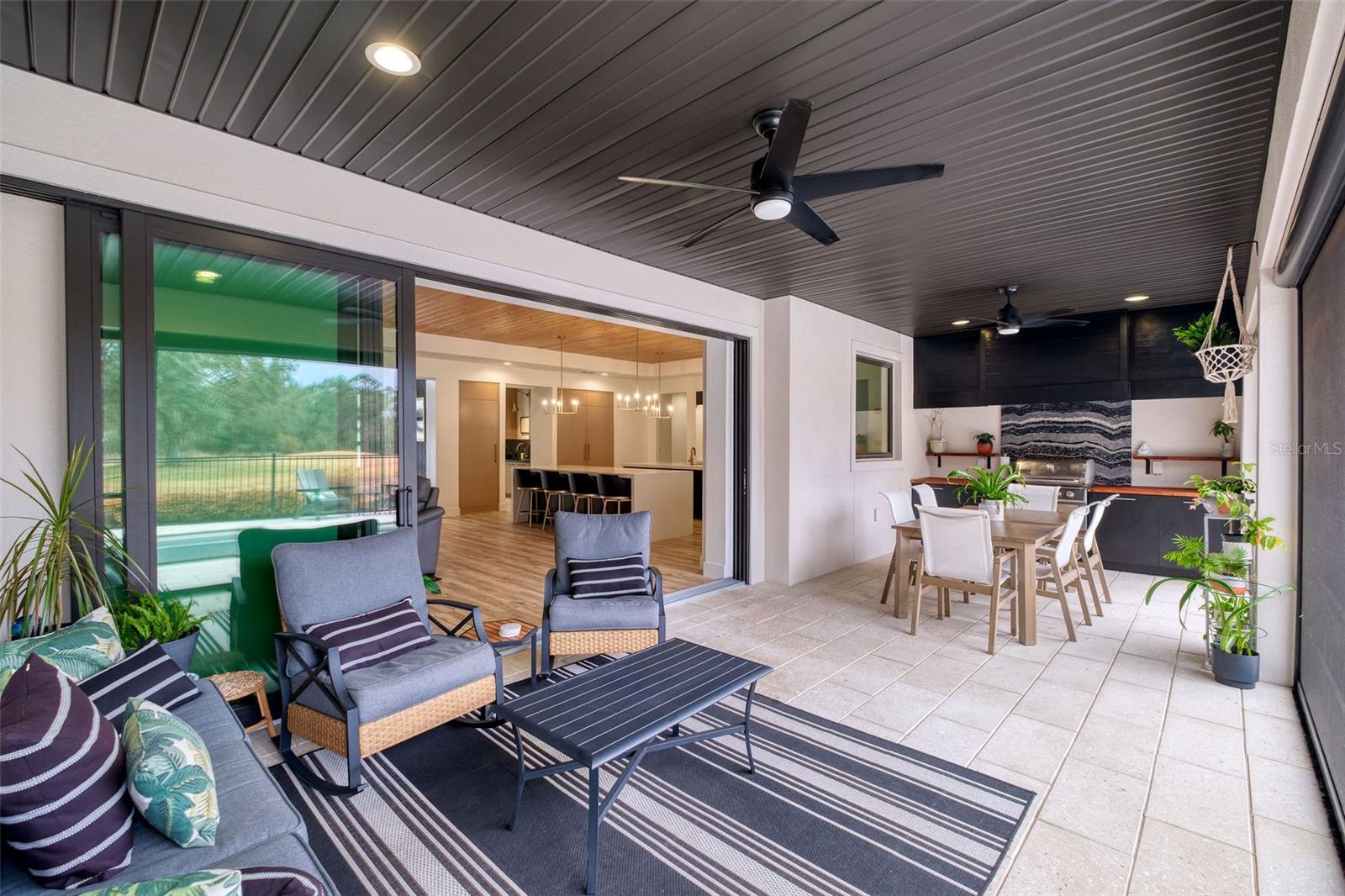 LAS COLINAS PH II SUB - Residential