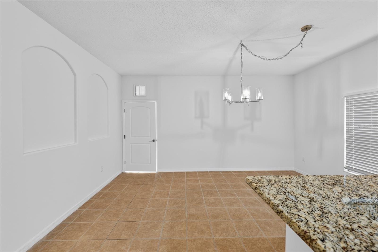 STONEYBROOK WEST UT 04 48 48 - Residential
