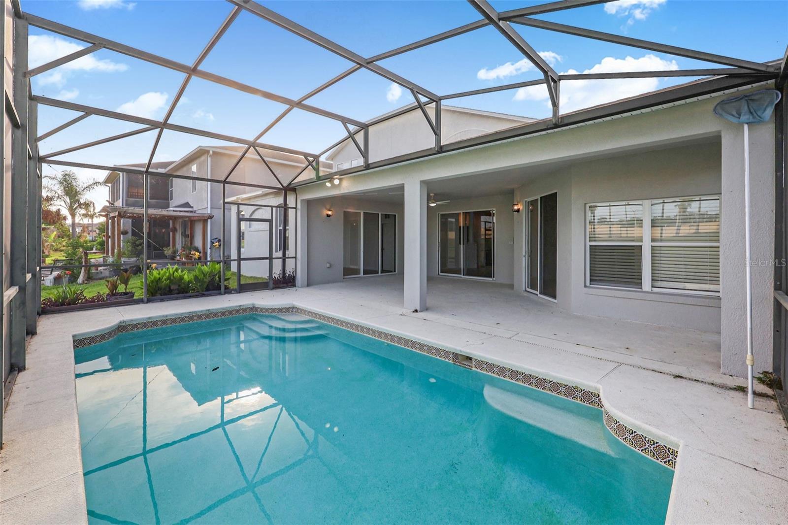 STONEYBROOK WEST UT 04 48 48 - Residential