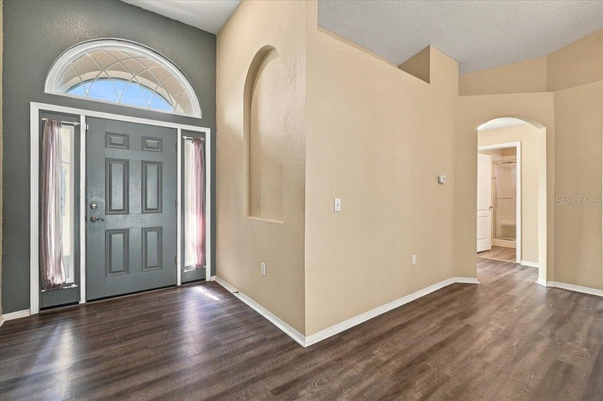 593 TERRANOVA CIRCLE