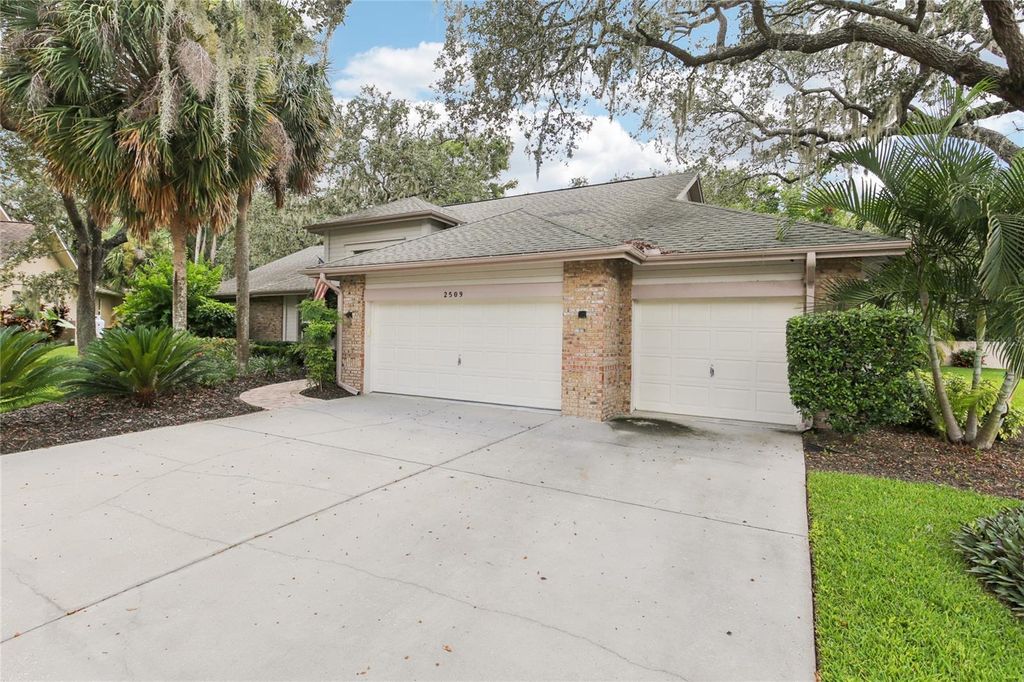 Photo of 2509 Mason Oaks Drive #100, Valrico, FL 33596 (MLS # TB8418704)