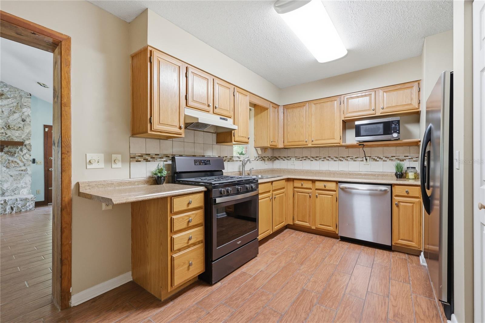 4101 NW 21ST STREET