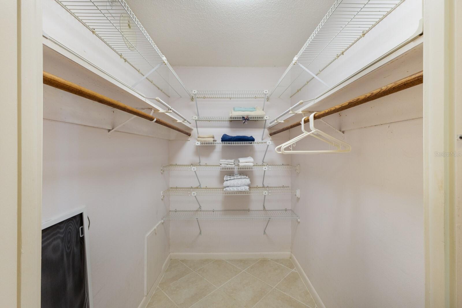 MARTINIQUE APTS SOUTH - Residential