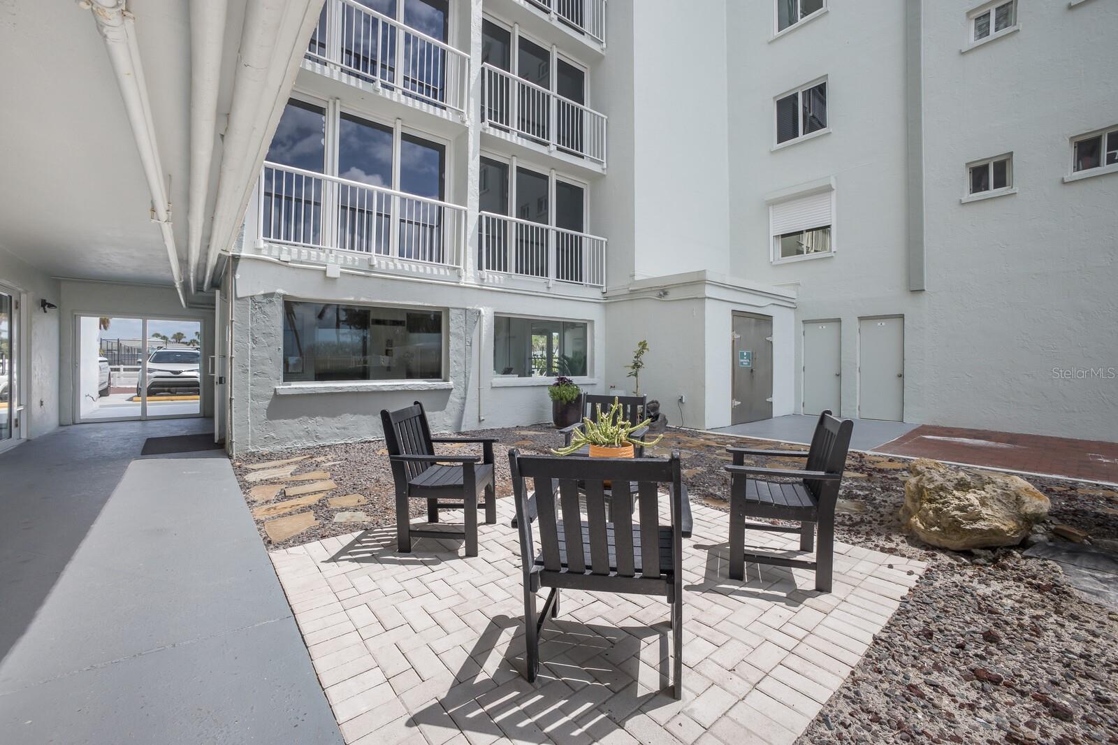 MARTINIQUE APTS SOUTH - Residential