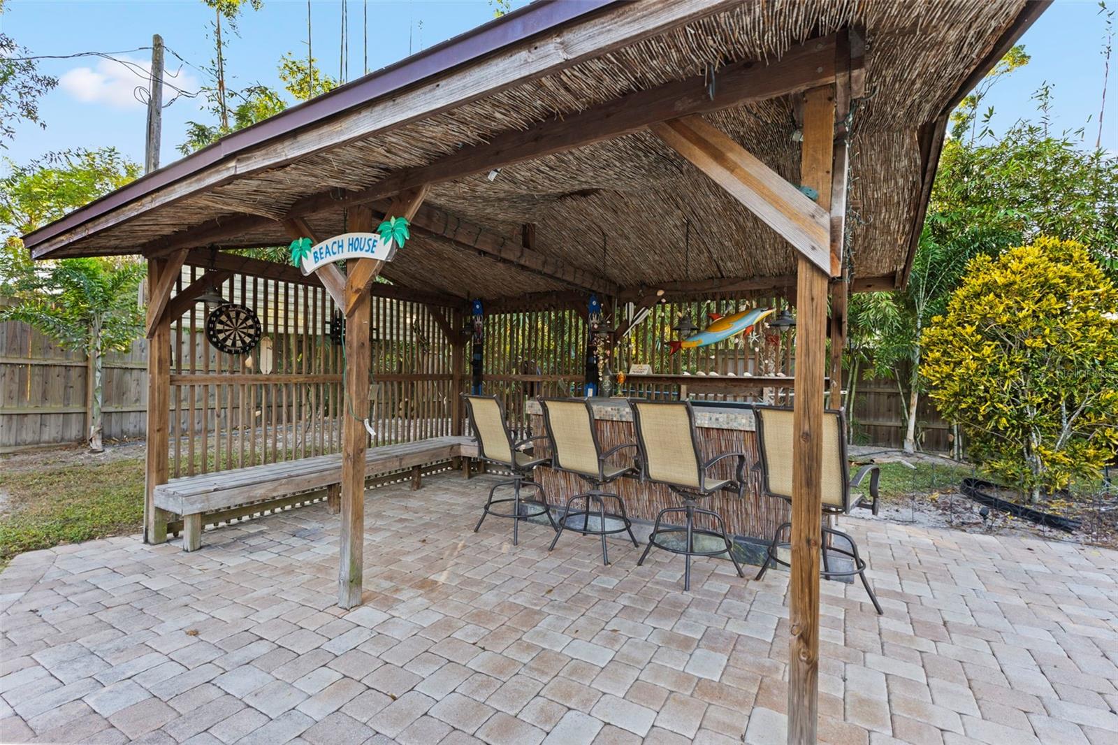 FLORA VILLA - Residential