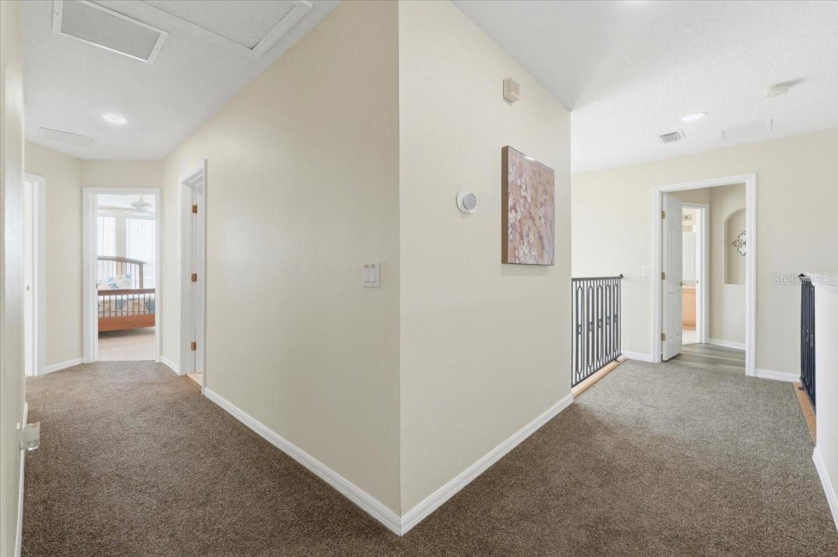 CALABAY PARC AT TOWER LAKE - Residential