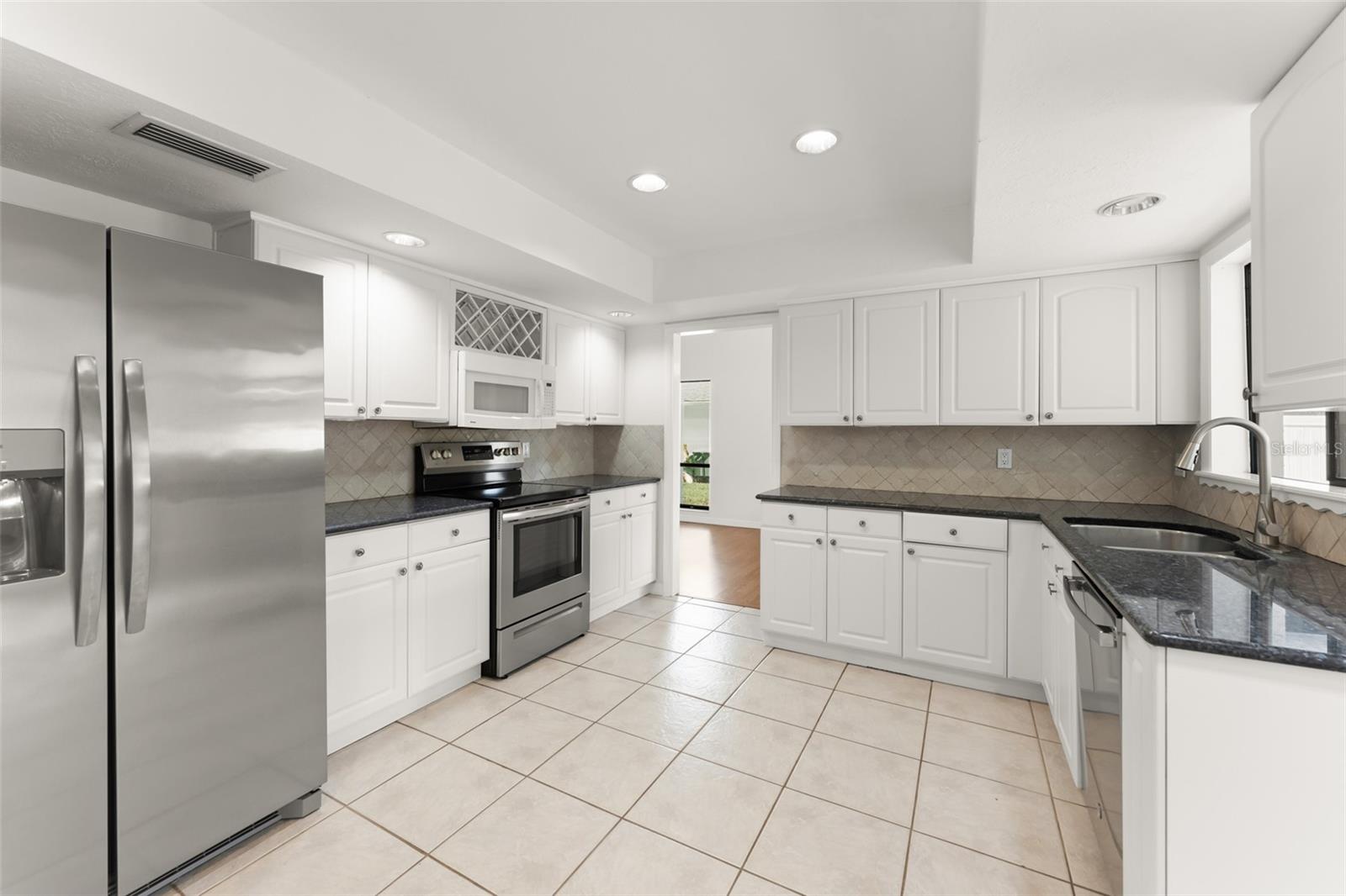 GOLFSIDE SEC 3 - Residential