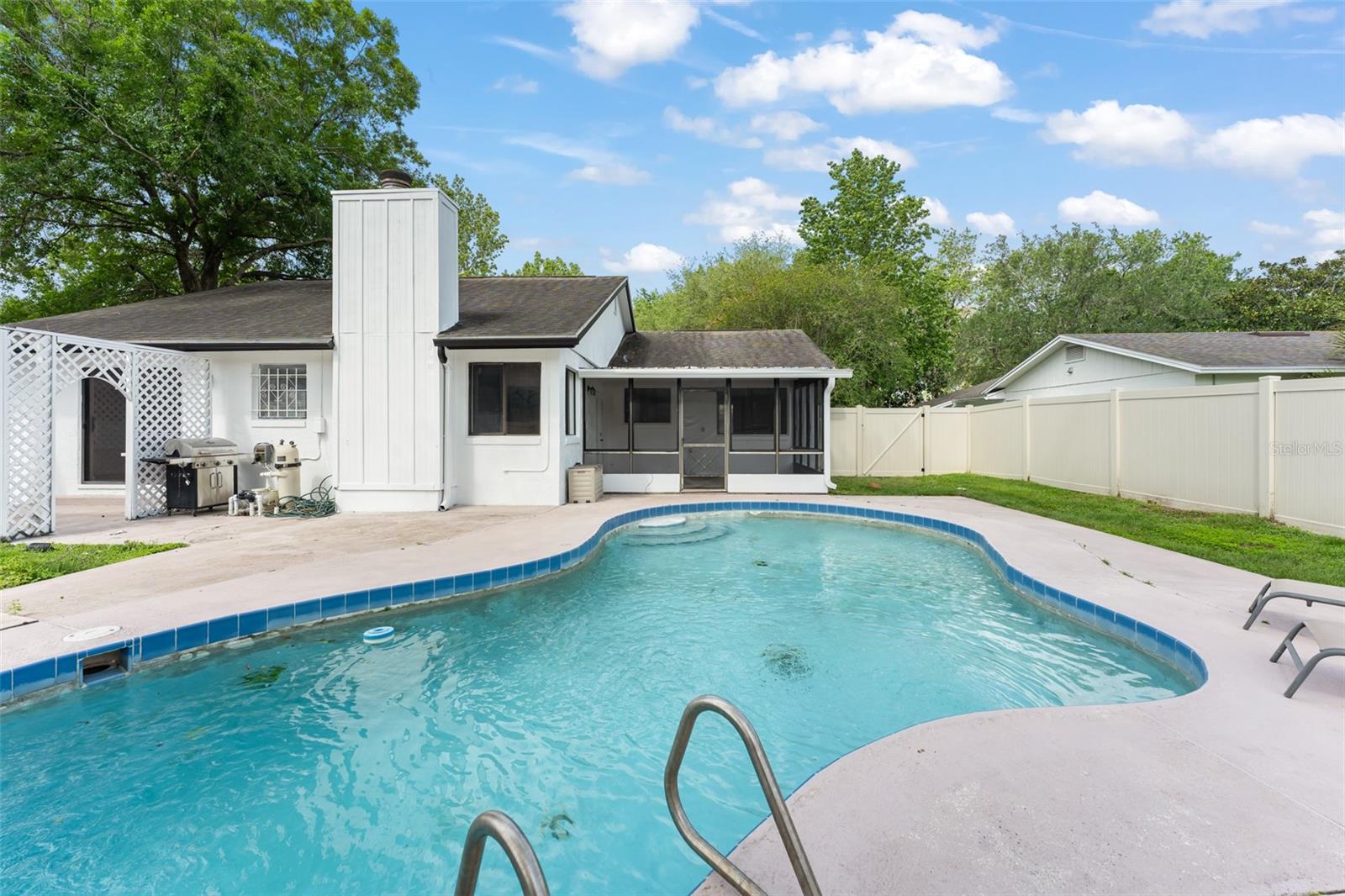 GOLFSIDE SEC 3 - Residential