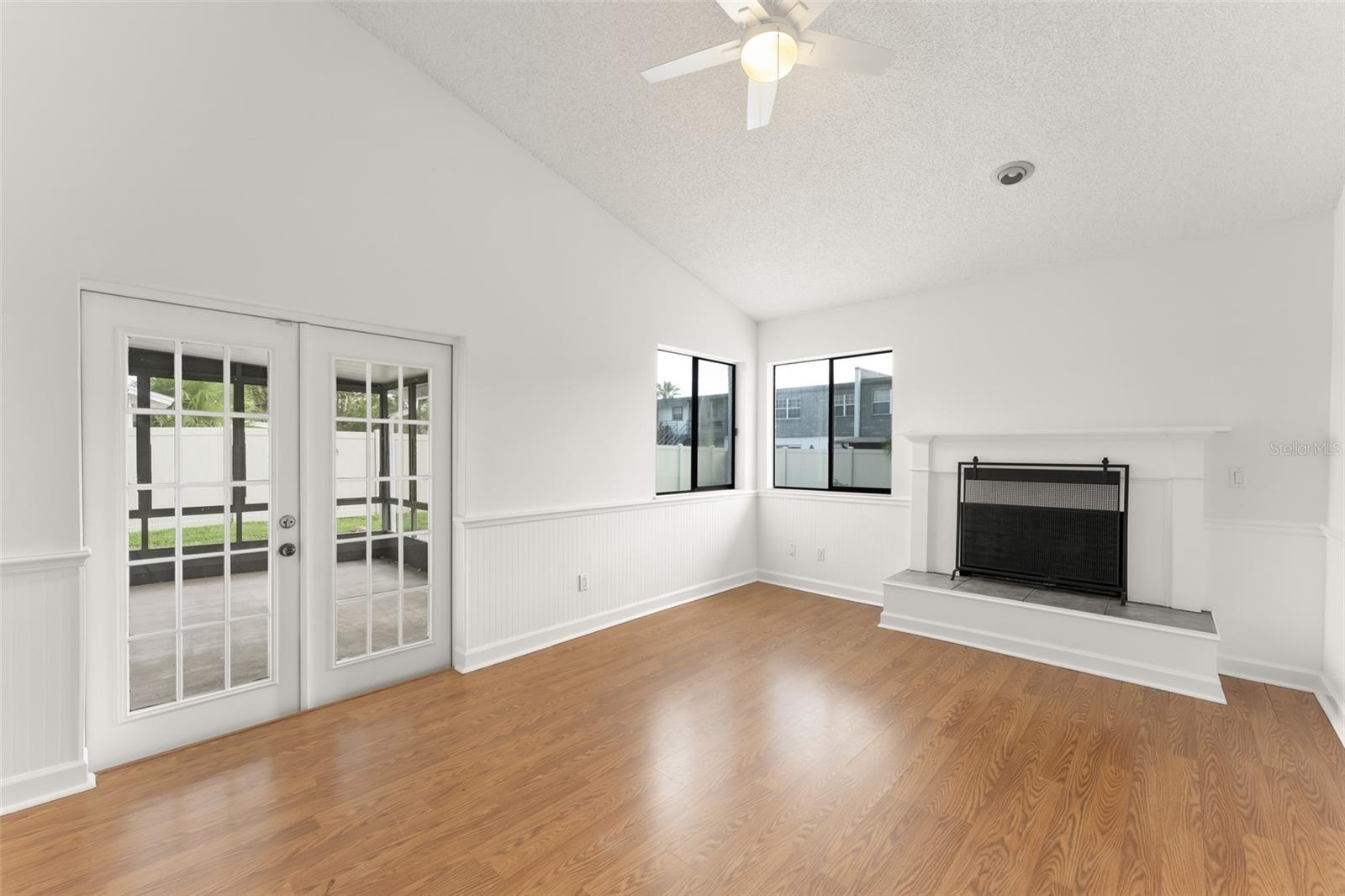 GOLFSIDE SEC 3 - Residential