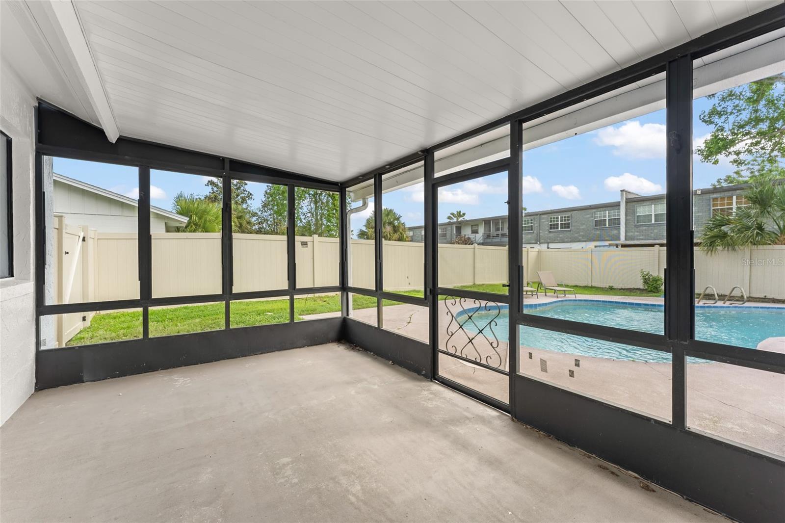 GOLFSIDE SEC 3 - Residential