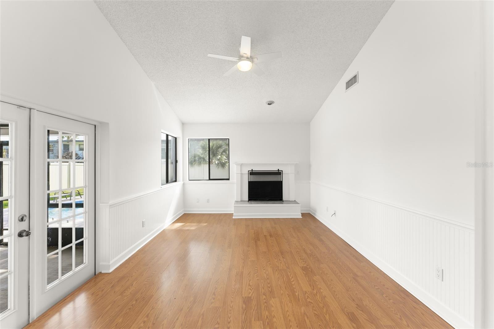 GOLFSIDE SEC 3 - Residential