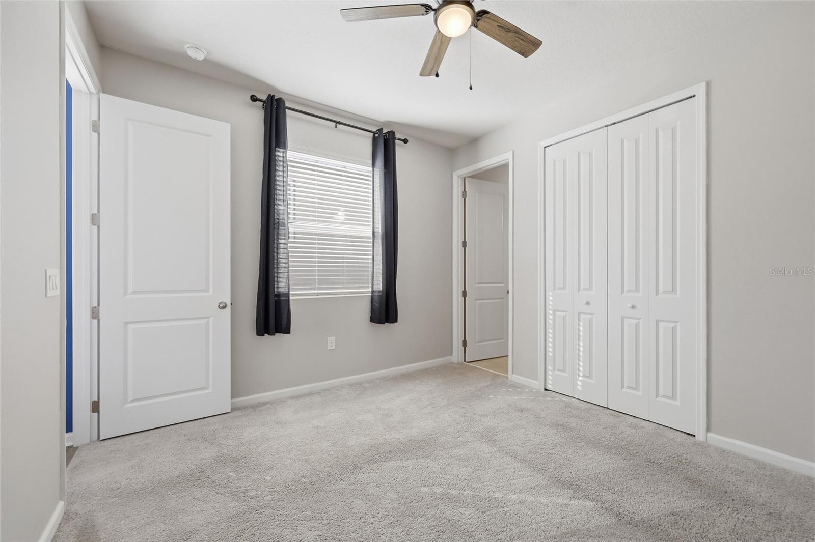 FOREST LAKE PH 1 - Residential Lease