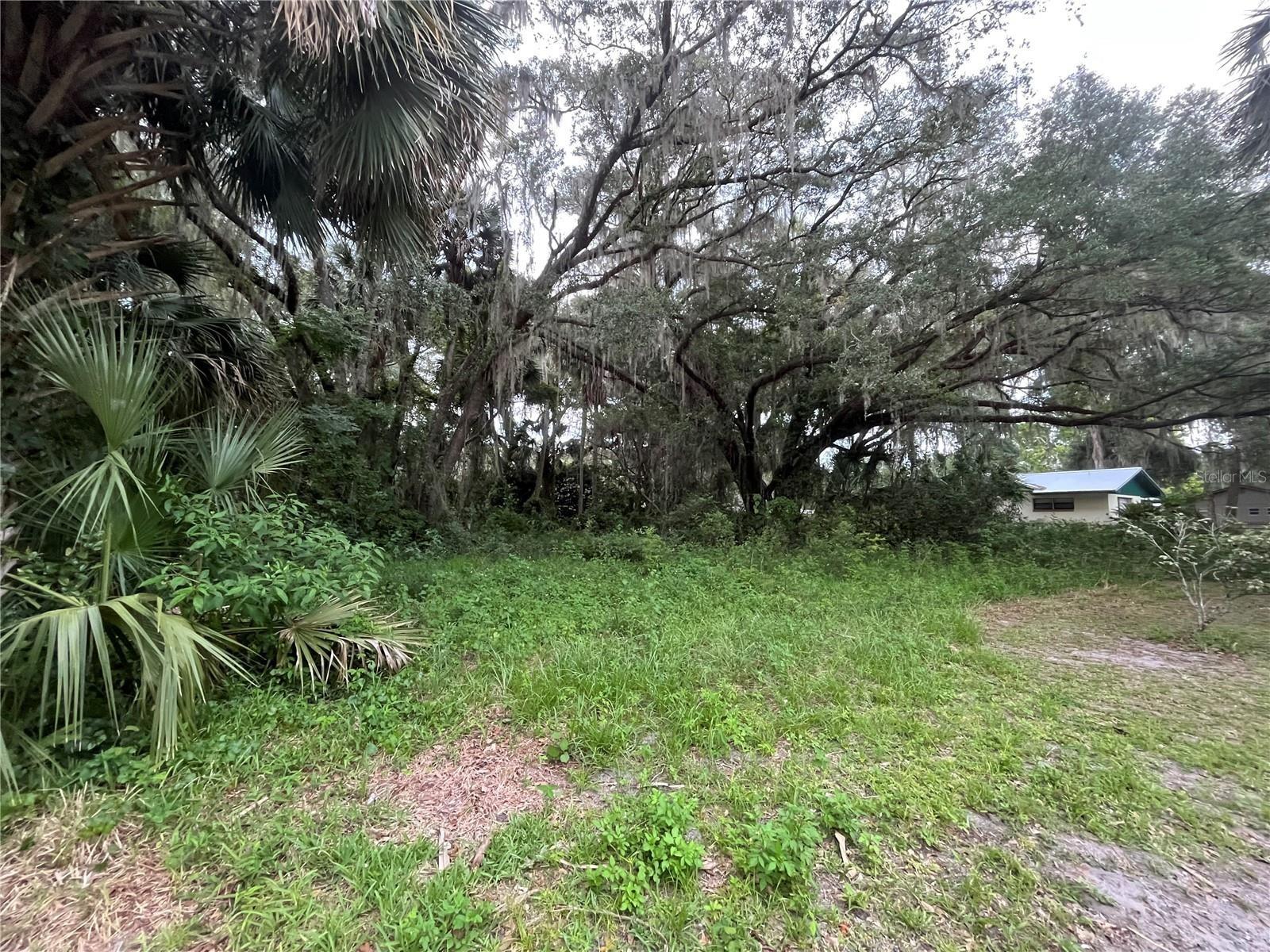 SPORTSMANS HAVEN 1ST ADD - Land