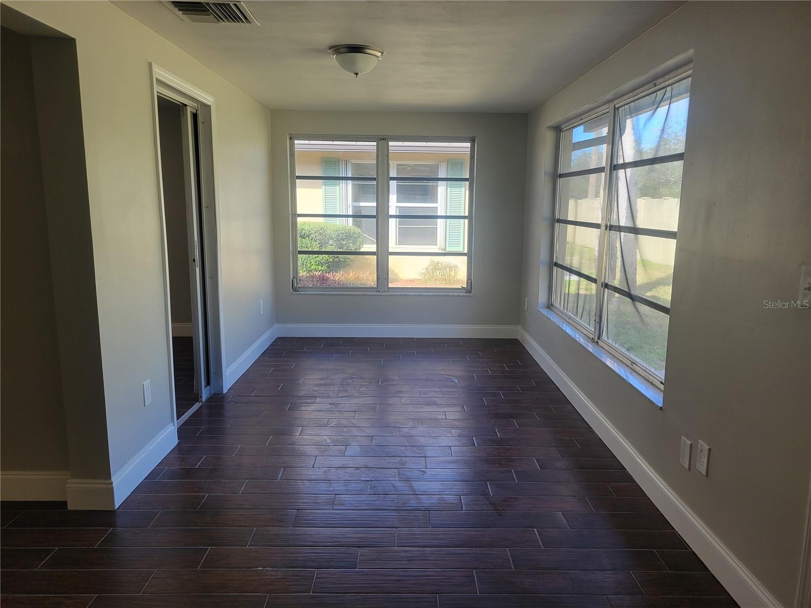 GARDENS BEACON SQUARE CONDO04B - Residential