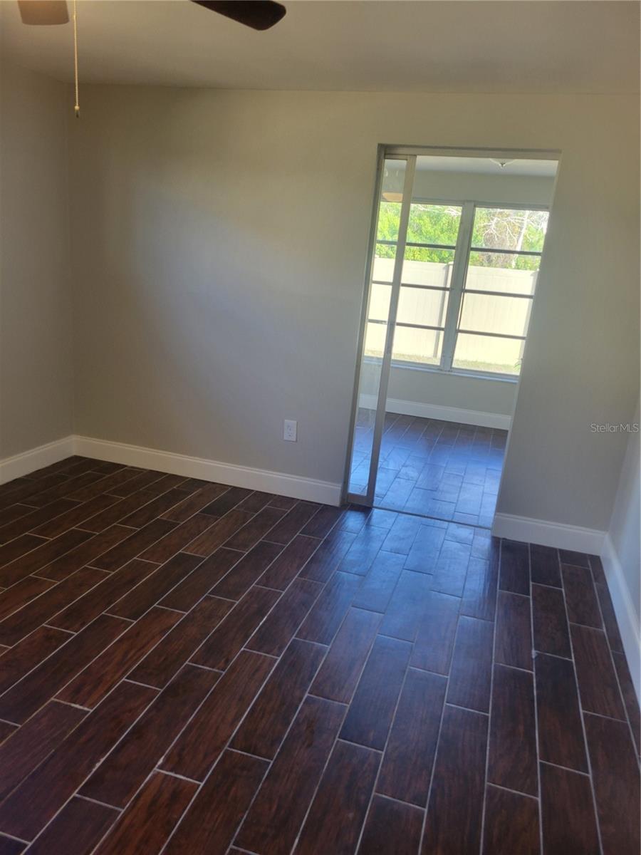 GARDENS BEACON SQUARE CONDO04B - Residential