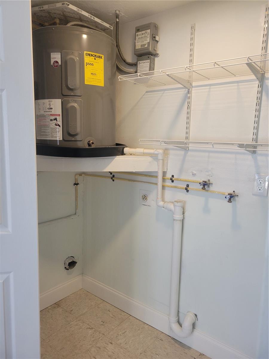 GARDENS BEACON SQUARE CONDO04B - Residential