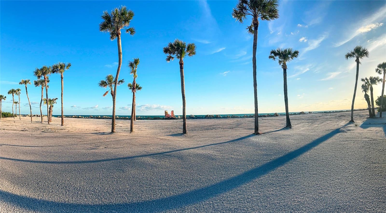 SANDERLING CLUB / SIESTA PROPERTIES INC - Land