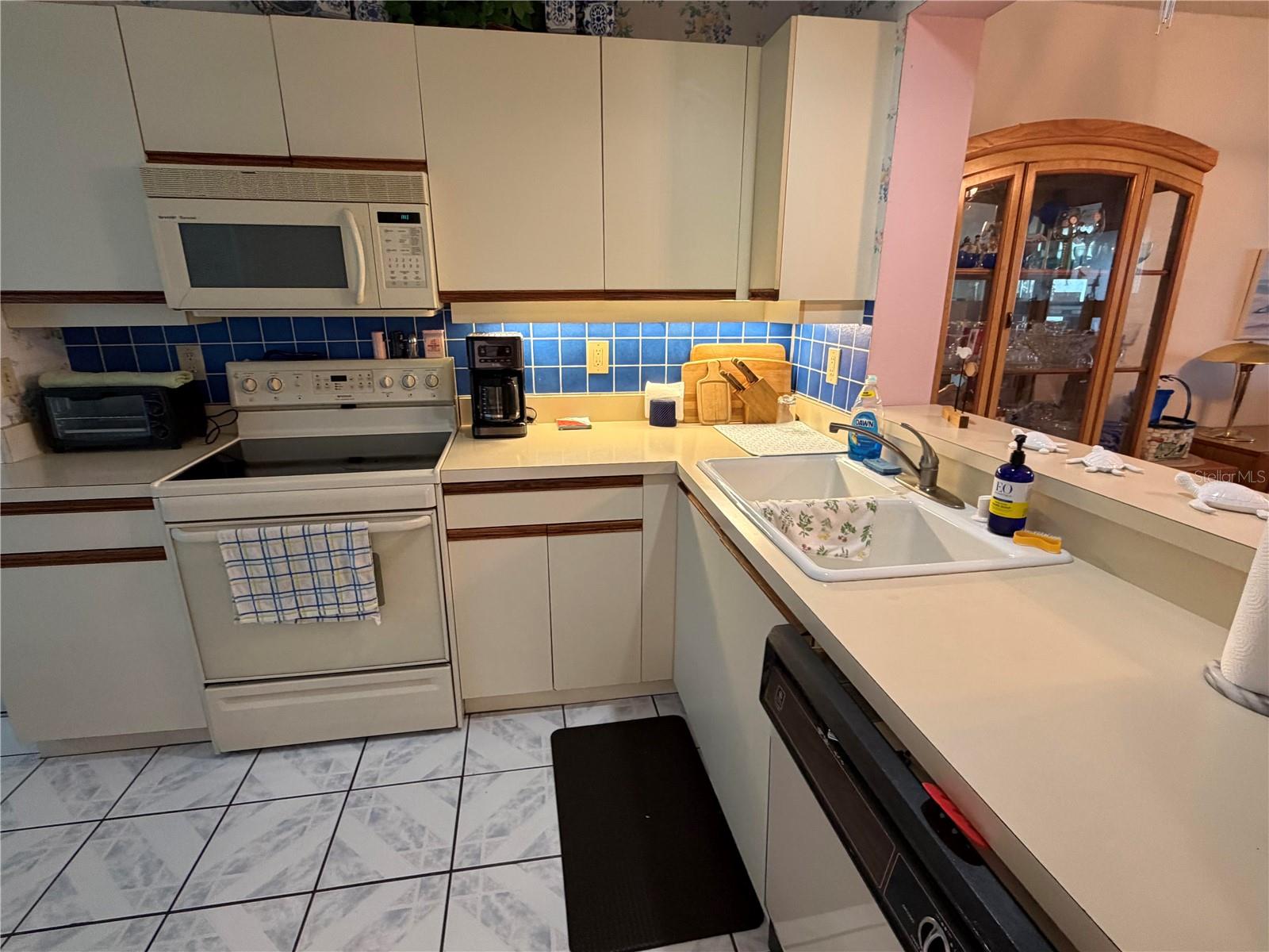 THE GREENS AT PINEBROOK PH 1 & 2 - Residential Lease