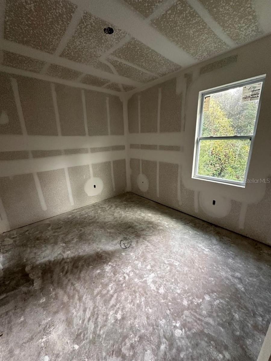 15456 PIEDMONT AVENUE