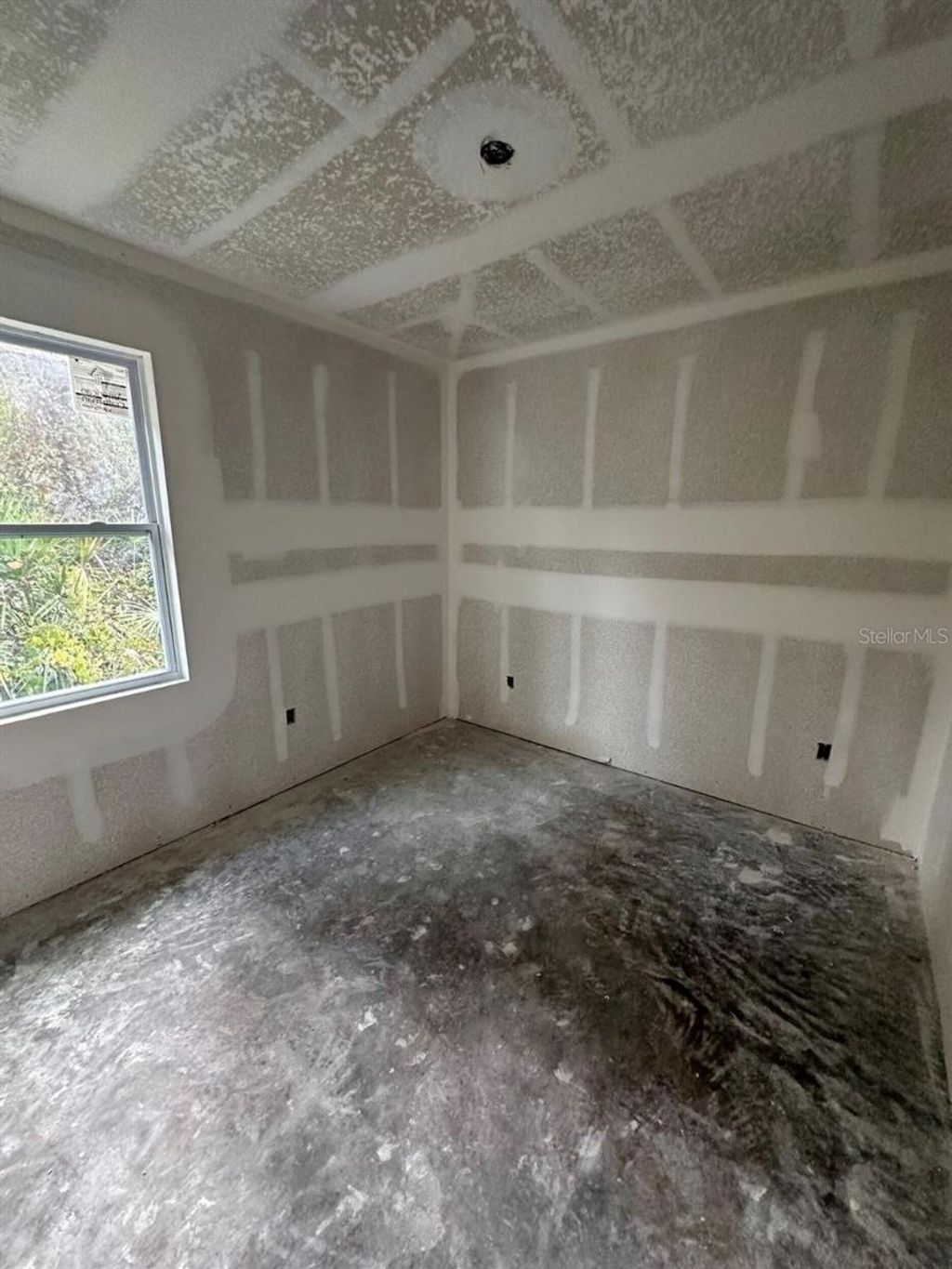 Photo of 15456 Piedmont Avenue, Port Charlotte, FL 33954 (MLS # S5148651)