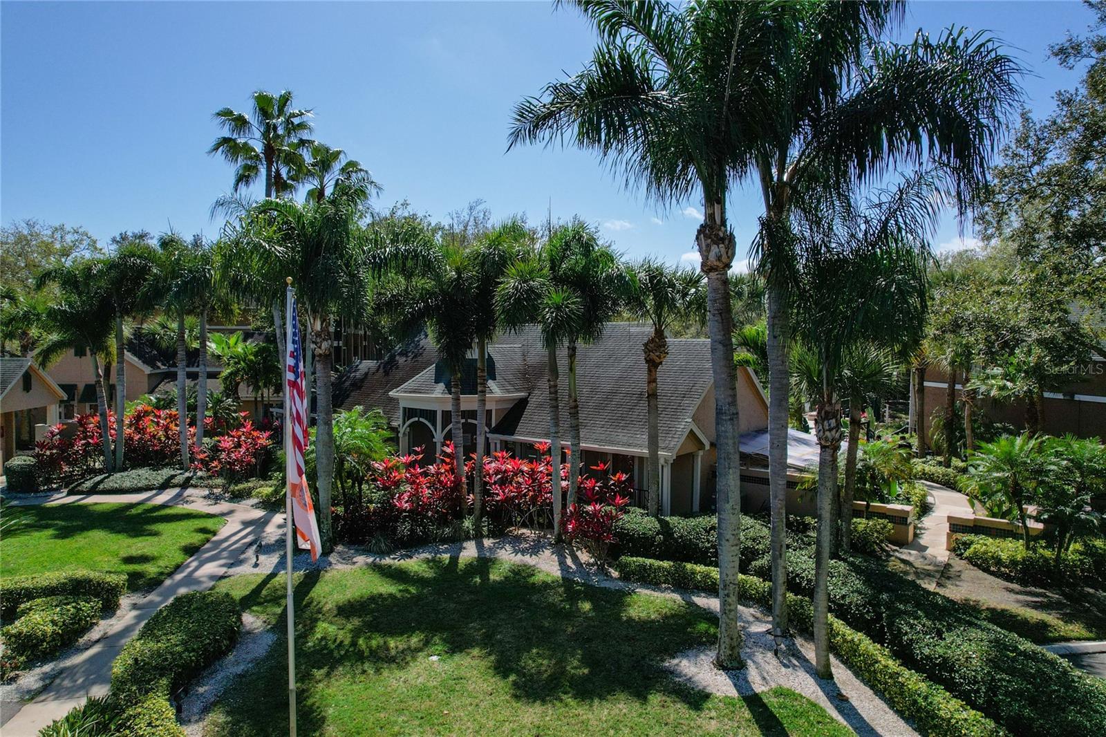 SUNTREE CENTER SUNTREE PUD STAGE 03 TR 25A - Residential Lease