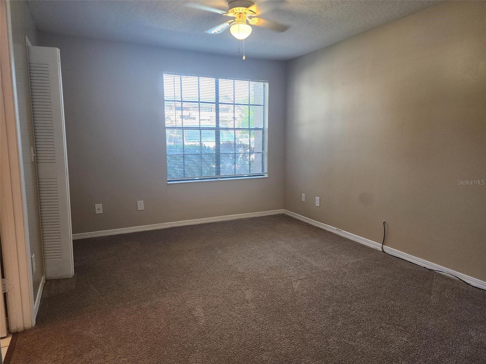 SUNTREE CENTER SUNTREE PUD STAGE 03 TR 25A - Residential Lease