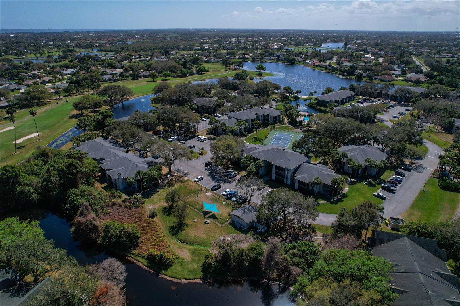 SUNTREE CENTER SUNTREE PUD STAGE 03 TR 25A - Residential Lease